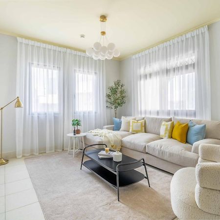 شقة Guestready - Sweet Sunshine In Downtown دبي المظهر الخارجي الصورة